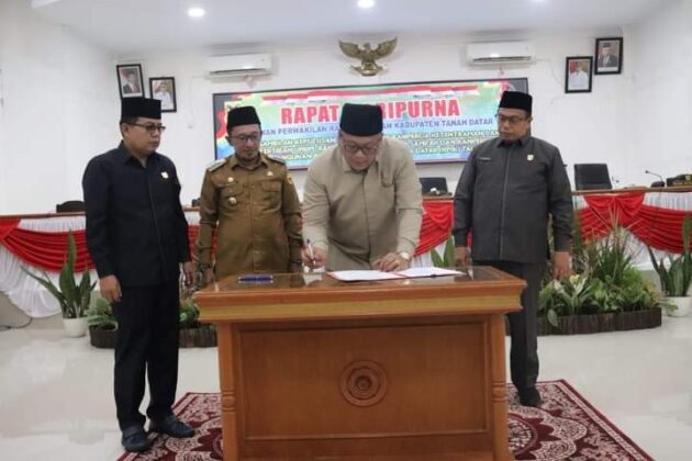 Diajukan Pemda Dprd Tanah Datar Setujui Tiga Ranperda Jadi Perda